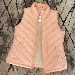 Gap vest 💕